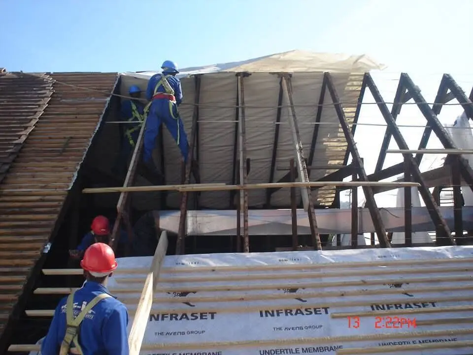 Rapid response roof repair service